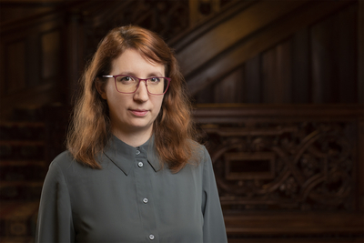 Zdjęcie portretowe pracownika OSA Joanny Beczkowskiej/Portrait photo of the CAA employee Joanna Beczkowska